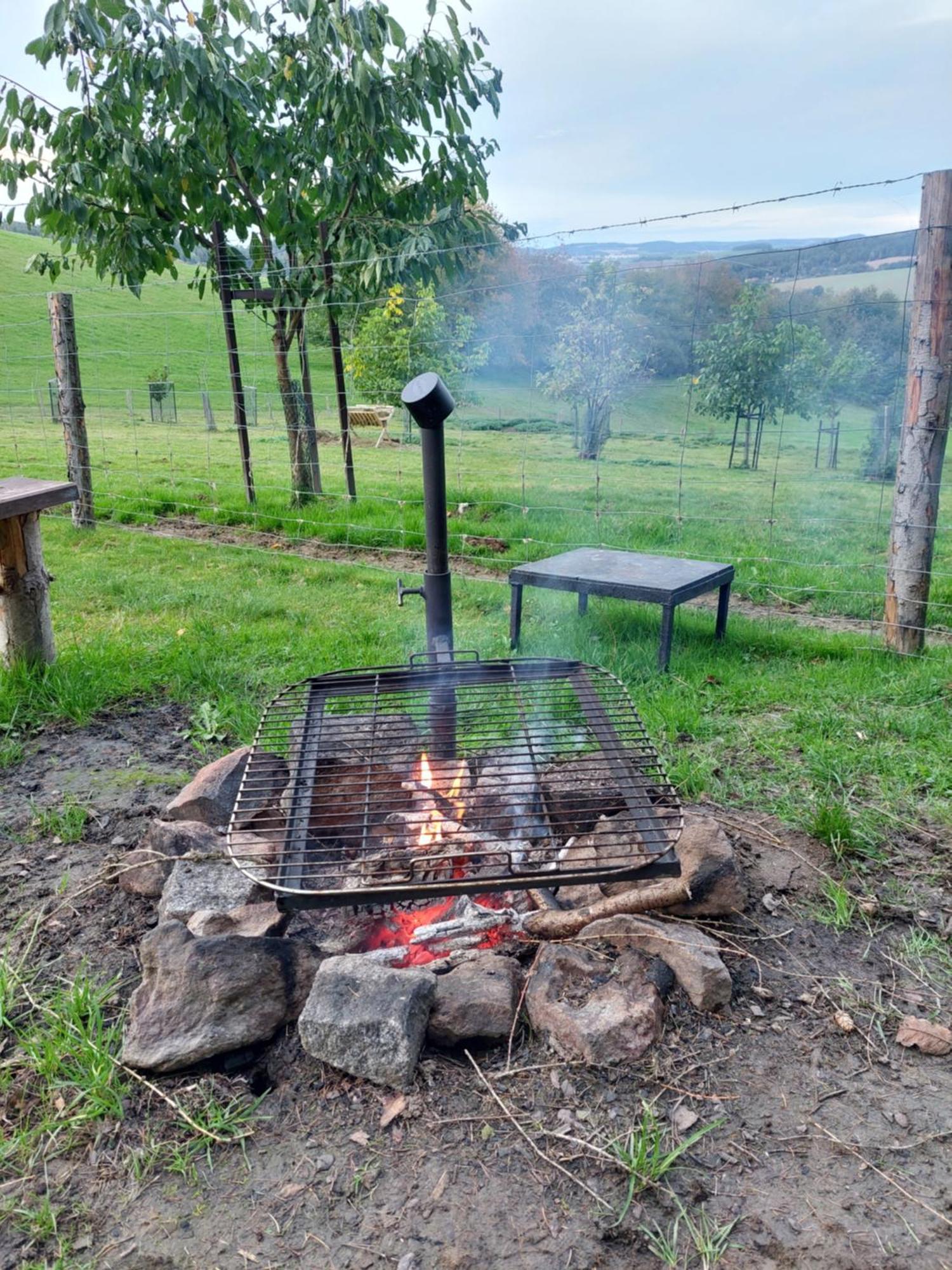 Chata Na Samote, Sumava Vrhavec Buitenkant foto